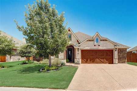 4800 Brookside Drive Denton, TX 76226