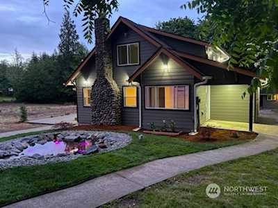 6420 Westside Hwy Castle Rock, WA 98611