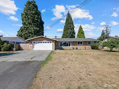 5411 90th St NE Marysville, WA 98270