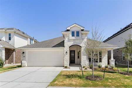 2425 Caddo Canoe DR Leander, TX 78641