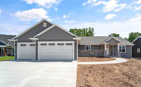 4868 N Vincent Dr Appleton, Town of Grand Chute, WI 54913