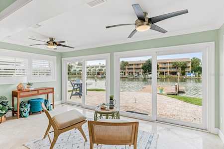 329 Bahia Vista Dr Indian Rocks Beach, FL 33785