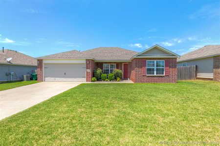 25135 E S 91st Ct Broken Arrow, OK 74014