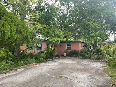 10601 105th St Largo, FL 33773