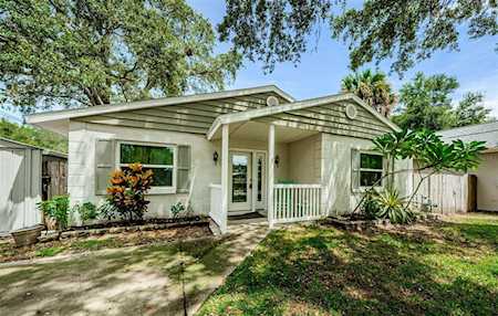 315 5th St N Safety Harbor, FL 34695