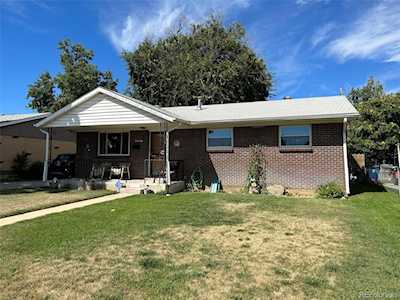 6721 Leyden St Commerce City, CO 80022