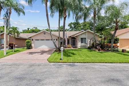 3743 NW 59th St Coconut Creek, FL 33073