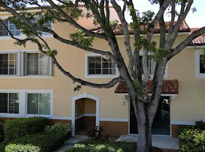 117 Yacht Club Way #104 Hypoluxo, FL 33462