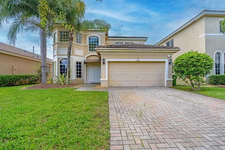 6358 SW 194th Ave Fort Lauderdale, FL 33332