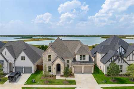 8412 Western The Colony, TX 75056