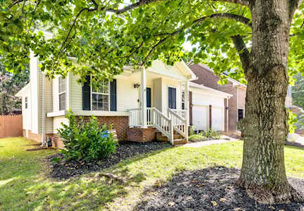 5253 Village Trce Nashville, TN 37211