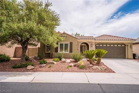 7257 Royal Melbourne Dr Las Vegas, NV 89131