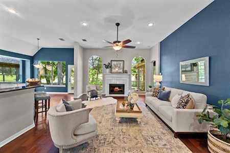 2723 Brookside Lane McKinney, TX 75072