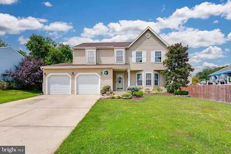 6 Richmond Place Marlton, NJ 08053