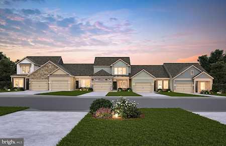 46406 Blackrock Summit Terrace Sterling, VA 20164