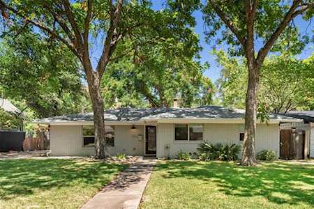3006 W Terrace DR Austin, TX 78757