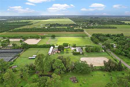 14000 SW 192nd St Miami, FL 33177