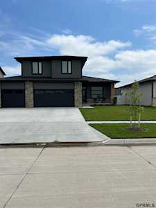 6420 Verano Dr Lincoln, NE 68523