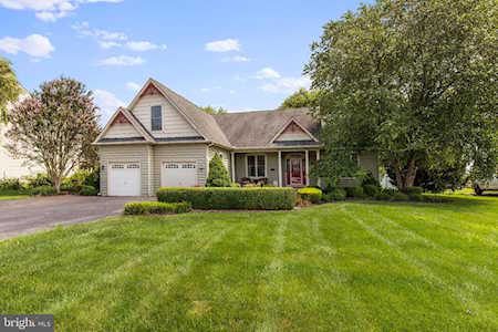 203 Silver Birch Ln Bear, DE 19701