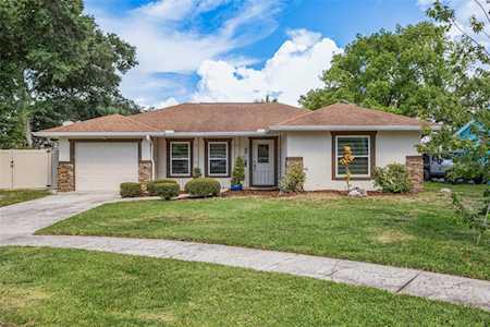 6805 Ambassador Ct Tampa, FL 33615