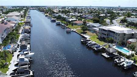 1613 Orchid Blvd #201 Cape Coral, FL 33904