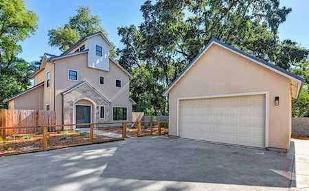 2705 Swanston Oak Lane Sacramento, CA 95818