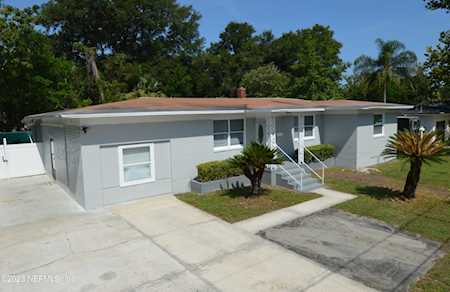3222 Fruitwood LN Jacksonville, FL 32277
