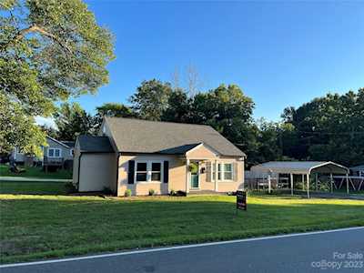 301 Chestnut St W Stanley, NC 28164