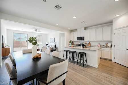 7755 Harthill Park Ave Las Vegas, NV 89113