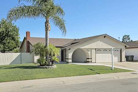 2617 Meadow Ln Escondido, CA 92027