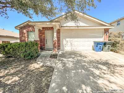 240 Ibis Falls Dr New Braunfels, TX 78130