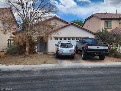 3694 Famiglia Dr Las Vegas, NV 89141