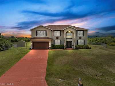626 E Chemstrand St Lehigh Acres, FL 33974