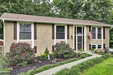 1433 W Woodshire Dr Knoxville, TN 37922