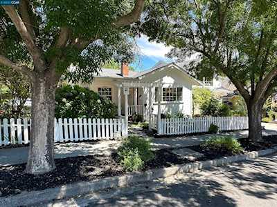 1556 Brooks St Walnut Creek, CA 94596