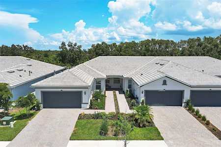 9908 Bright Water Dr Englewood, FL 34223