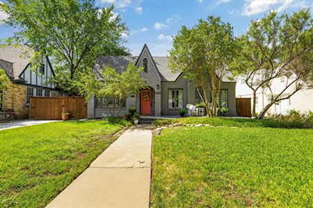 2133 Park Place Avenue Fort Worth, TX 76110