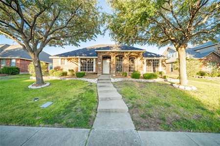 6714 Providence Drive Rowlett, TX 75089