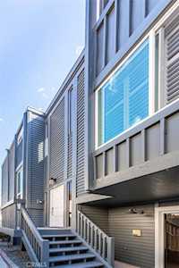 451 G Ave Coronado, CA 92118