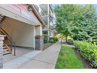 11845 NW Stone Mountain LN #202 Portland, OR 97229