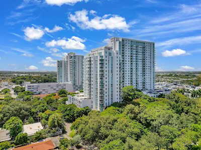 1861 NW S River Dr #1410 Miami, FL 33125