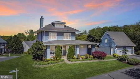 2155 Bonaventure Dr Vienna, VA 22181