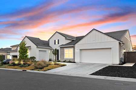 1025 Bent Oak Lane Rocklin, CA 95765