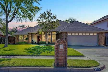 3616 Greenway Drive Bedford, TX 76021