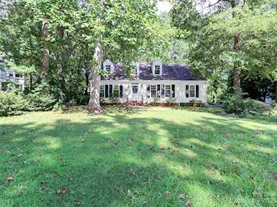 1825 Bobolink Ln Charlotte, NC 28226