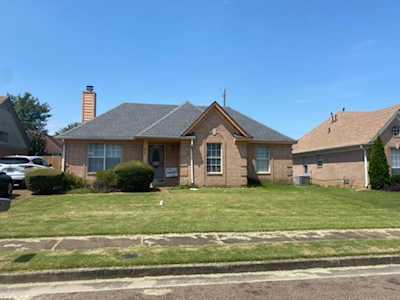 5379 Farm Ridge Dr Unincorporated, TN 38141