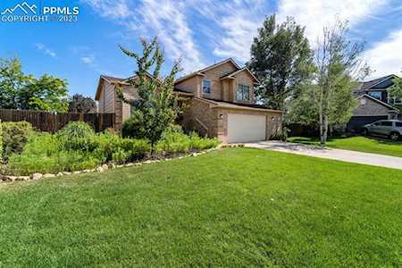 760 Robinglen Court Colorado Springs, CO 80906
