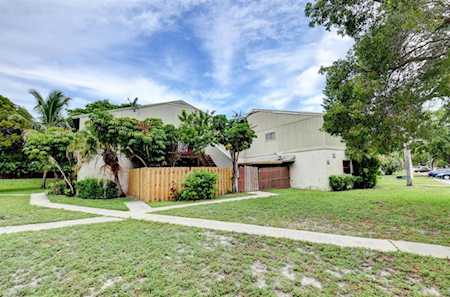 33 Crossings Circle #F Boynton Beach, FL 33435