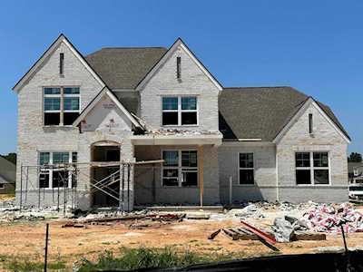 5867 E Golden Bell Dr Arlington, TN 38002