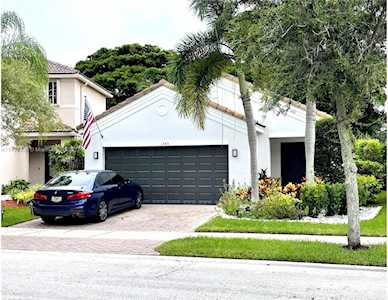 1345 Sago Ln Weston, FL 33327